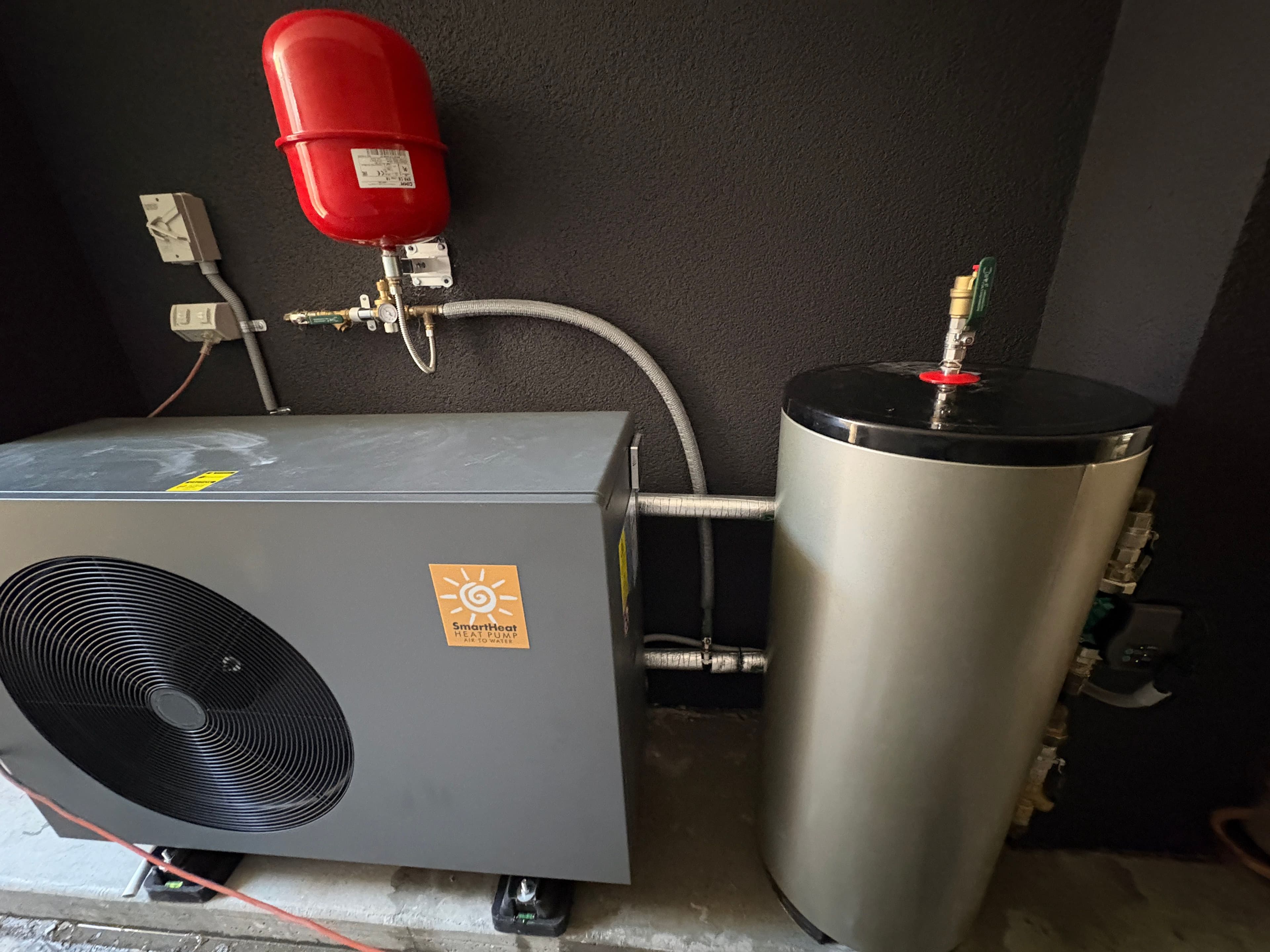 15kW R290 Hydronic Heat Pump – Kiama Heights SmartHeat