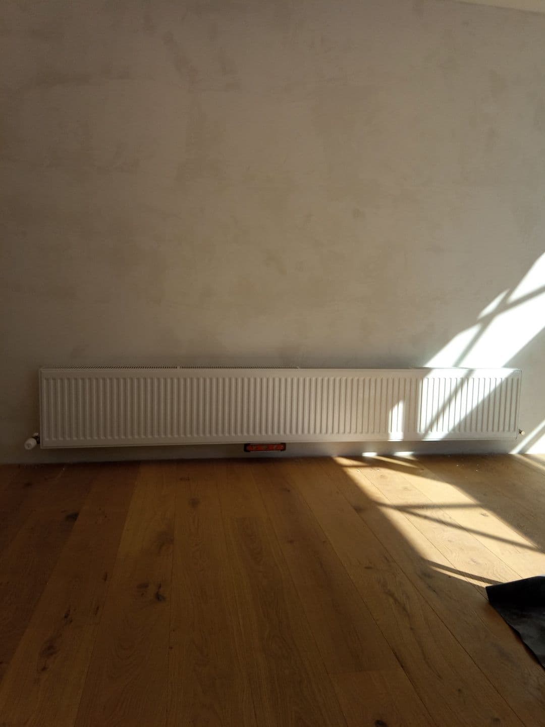 Watsons Bay - Long Standard Radiators (3)