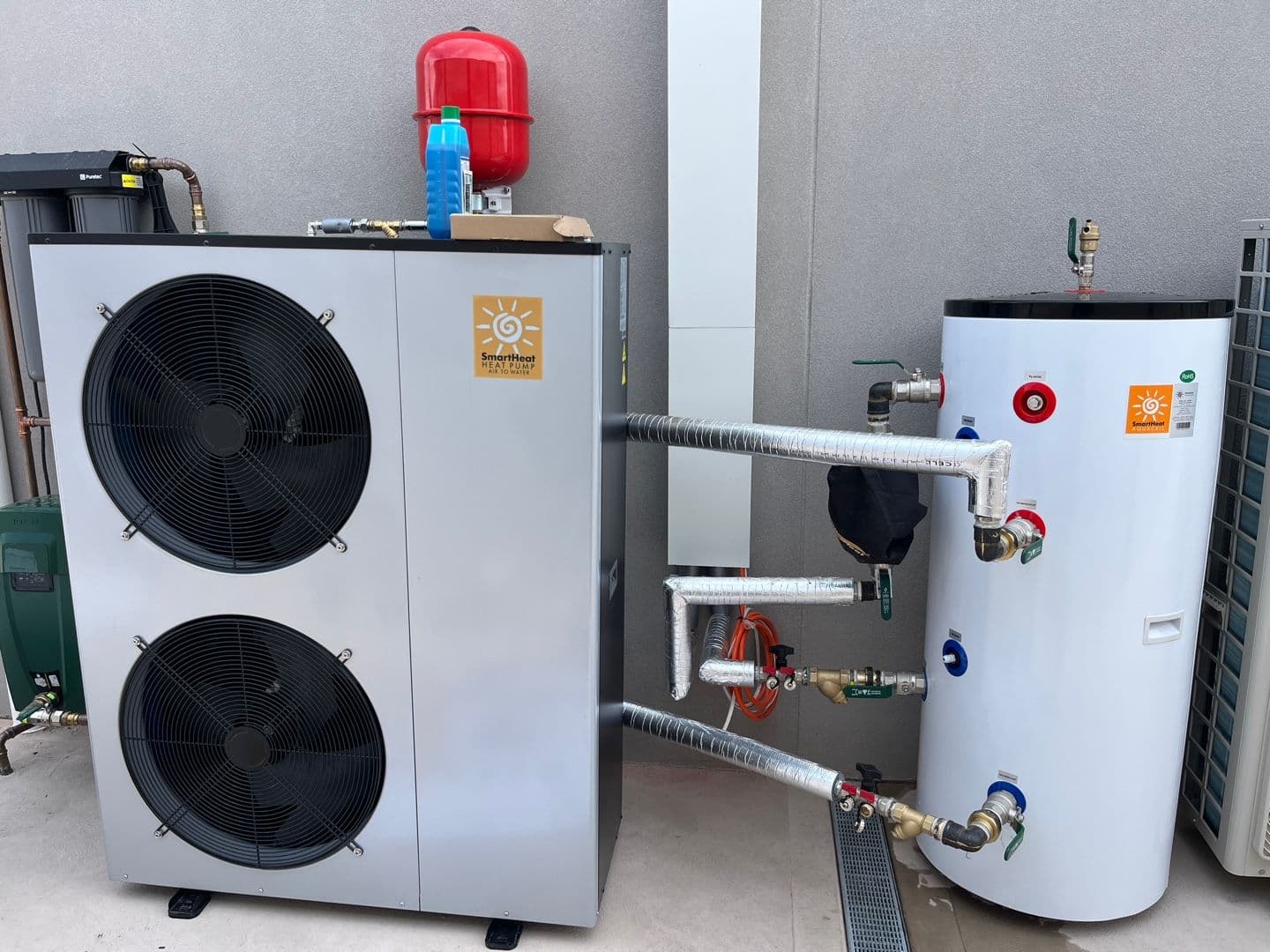 26kW Inverter Hydronic Heat Pump – Guildford SmartHeat